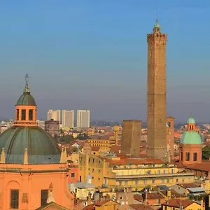 Appartamento La Montagnola Park 200m Stazione Centrale, Bologna